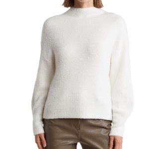 Tahari Pullover Sweater in White